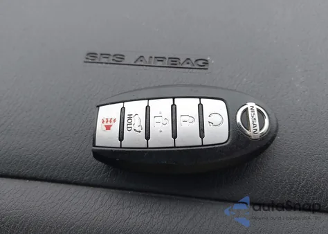 2016 Nissan Pathfinder Platinum из США, поврежденный, VIN 5N1AR2MM3GC643904